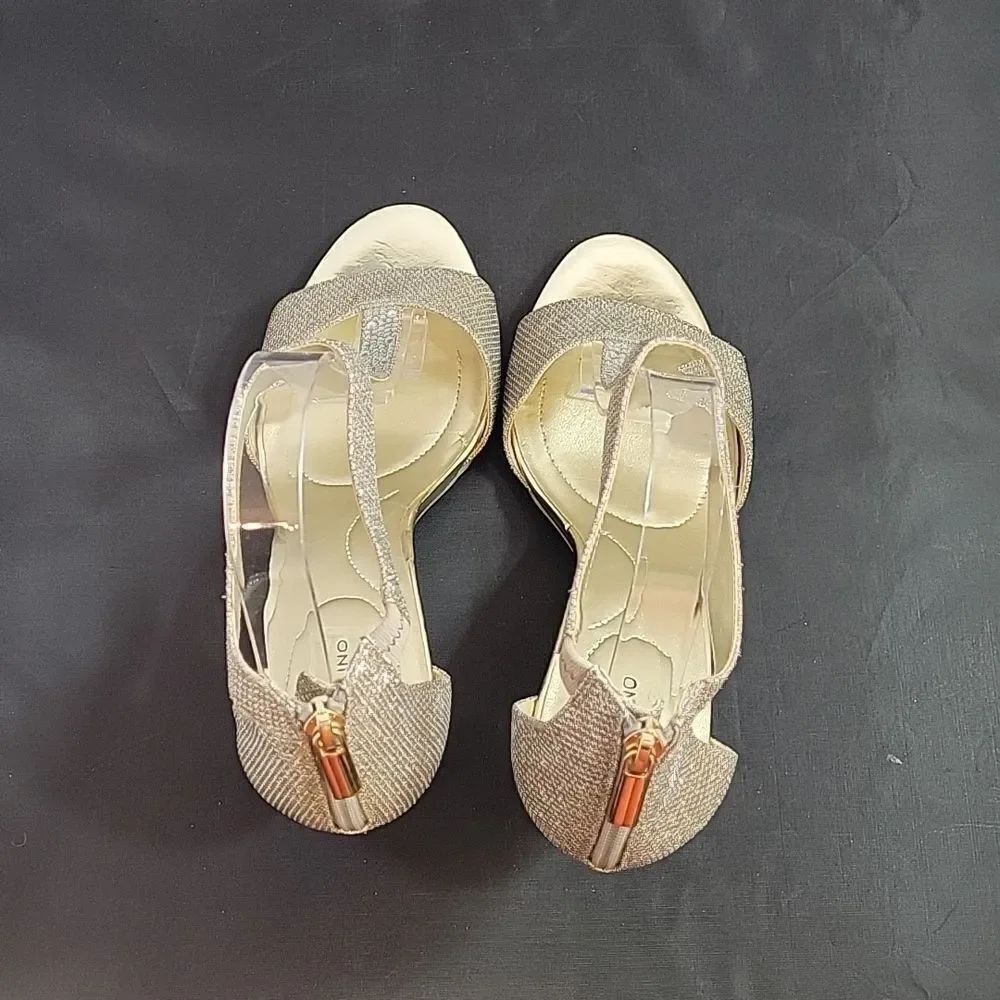 BANDOLINO GLITTER-MESH &RHINESTONES ZIPPER CLOSURE SANDAL - Picture 5 of 11